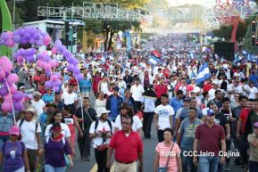Caminata: “Dignidad, Derechos, No Violencia!”, “Mujeres Valientes!” y ”Con La Paz No se Juega!”