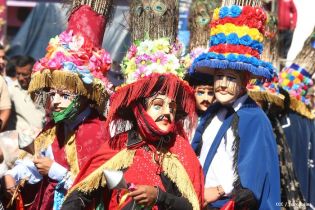 Tradicional Tope de los Santos en Carazo