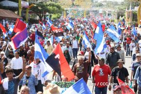Caminata “Todos tenemos derechos, con la paz no se juega, por una Navidad en alegría, paz y cariño”