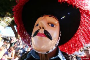 Tradicional Tope de los Santos en Carazo