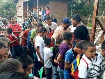 La Gritería: Nicaragua entera le canta a la Purísima Virgen María