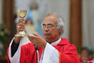 Caraceños celebran a San Sebastián en compañía del Cardenal Brenes