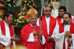Caraceños celebran a San Sebastián en compañía del Cardenal Brenes
