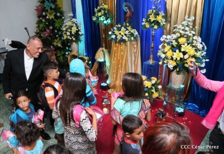 ¡María de Nicaragua! ¡Nicaragua de María!