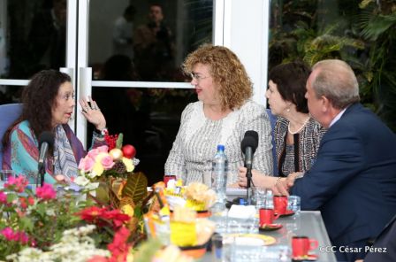 Federación de Rusia condecora a la Compañera Rosario Murillo con la Orden de la Amistad