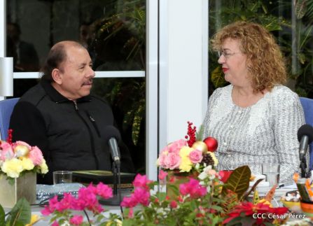 Federación de Rusia condecora a la Compañera Rosario Murillo con la Orden de la Amistad