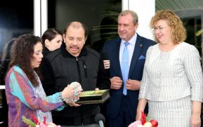 Federación de Rusia condecora a la Compañera Rosario Murillo con la Orden de la Amistad