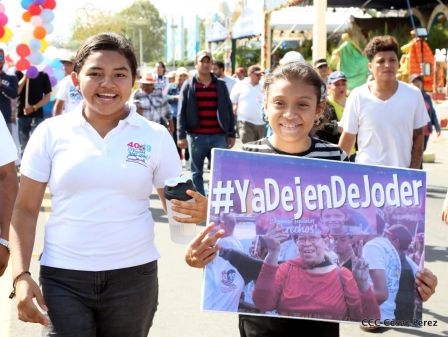 Caminata Navideña en Paz, Alegría y Esperanza