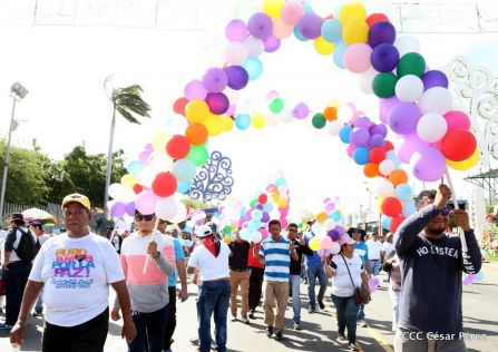 Caminata Navideña en Paz, Alegría y Esperanza