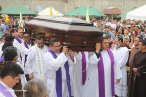 Honras fúnebres en honor a Monseñor David Albin Zywiec