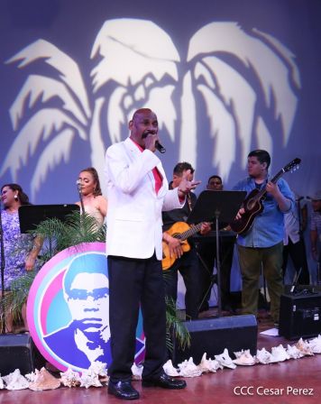 Homenaje a Anthony Matthews, intérprete del Palo de Mayo