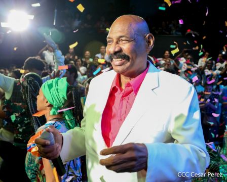 Homenaje a Anthony Matthews, intérprete del Palo de Mayo