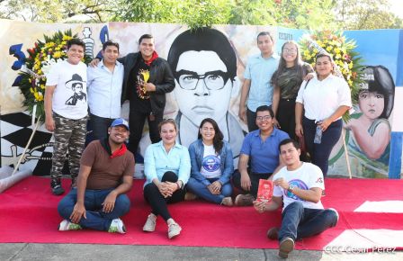 ¡Que viva Leonel Rugama! Poeta, Ser Humano Especial, Revolucionario