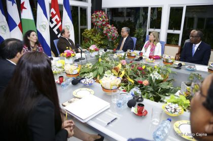 Presidente Daniel Ortega y Vicepresidenta Rosario Murillo reciben cartas credenciales de embajadores de Panamá y Yibuti