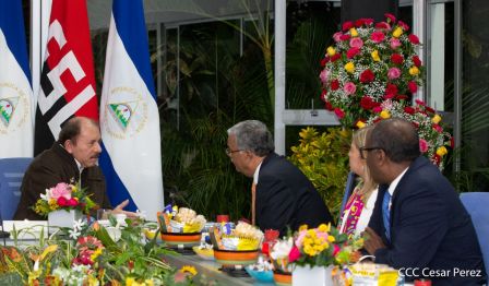 Presidente Daniel Ortega y Vicepresidenta Rosario Murillo reciben cartas credenciales de embajadores de Panamá y Yibuti