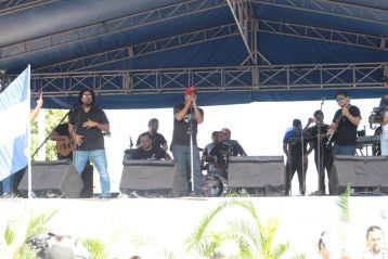 Caminando como raza nicaragüense que sabe de luchas y de honor celebrando las glorias y victorias de Rubén Darío