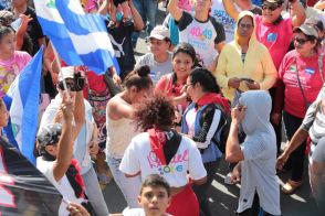 Caminando como raza nicaragüense que sabe de luchas y de honor celebrando las glorias y victorias de Rubén Darío