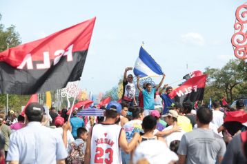 Caminando como raza nicaragüense que sabe de luchas y de honor celebrando las glorias y victorias de Rubén Darío
