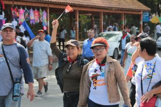Caminando como raza nicaragüense que sabe de luchas y de honor celebrando las glorias y victorias de Rubén Darío