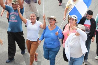 Caminando como raza nicaragüense que sabe de luchas y de honor celebrando las glorias y victorias de Rubén Darío