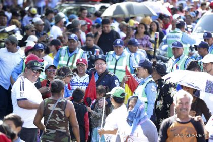 Caminando como raza nicaragüense que sabe de luchas y de honor celebrando las glorias y victorias de Rubén Darío