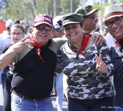Caminando como raza nicaragüense que sabe de luchas y de honor celebrando las glorias y victorias de Rubén Darío