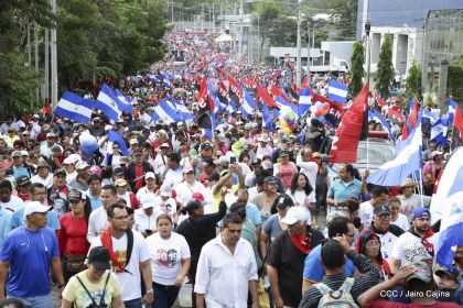 Caminando como raza nicaragüense que sabe de luchas y de honor celebrando las glorias y victorias de Rubén Darío