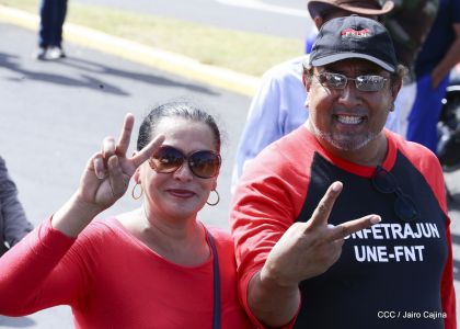 Caminando como raza nicaragüense que sabe de luchas y de honor celebrando las glorias y victorias de Rubén Darío