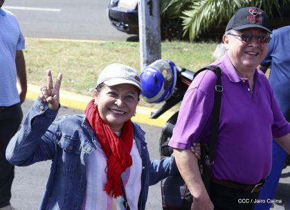 Caminando como raza nicaragüense que sabe de luchas y de honor celebrando las glorias y victorias de Rubén Darío