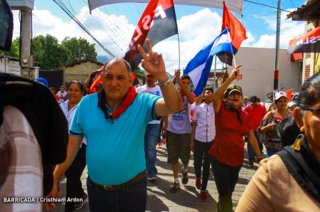 Caminando como raza nicaragüense que sabe de luchas y de honor celebrando las glorias y victorias de Rubén Darío