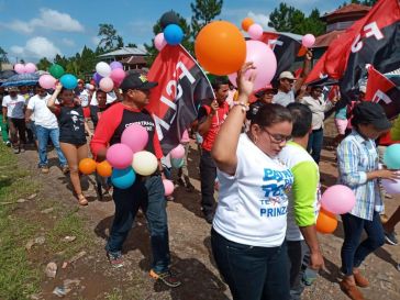 Caminando como raza nicaragüense que sabe de luchas y de honor celebrando las glorias y victorias de Rubén Darío