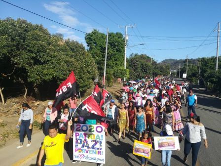 Caminando como raza nicaragüense que sabe de luchas y de honor celebrando las glorias y victorias de Rubén Darío