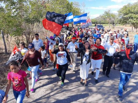 Caminando como raza nicaragüense que sabe de luchas y de honor celebrando las glorias y victorias de Rubén Darío