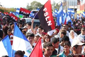 Caminata: Con Darío y Sandino somos Grandes! Más Grandes!