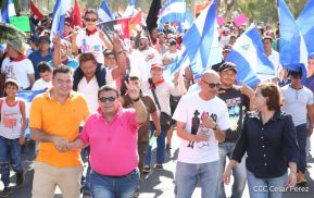 Caminata: Con Darío y Sandino somos Grandes! Más Grandes!