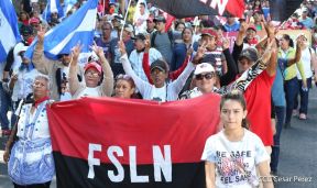 Caminata: Con Darío y Sandino somos Grandes! Más Grandes!