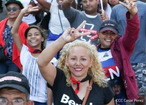 Caminata: Con Darío y Sandino somos Grandes! Más Grandes!