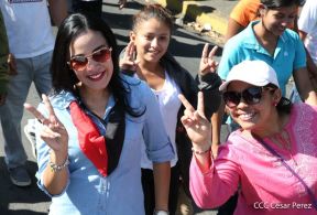 Caminata: Con Darío y Sandino somos Grandes! Más Grandes!