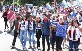 Caminata: Con Darío y Sandino somos Grandes! Más Grandes!