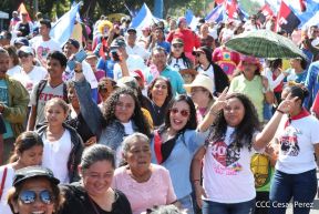 Caminata: Con Darío y Sandino somos Grandes! Más Grandes!