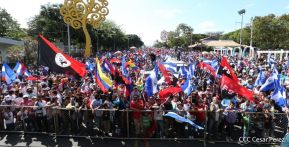 Caminata: Con Darío y Sandino somos Grandes! Más Grandes!