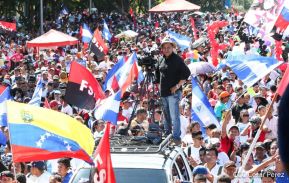 Caminata: Con Darío y Sandino somos Grandes! Más Grandes!