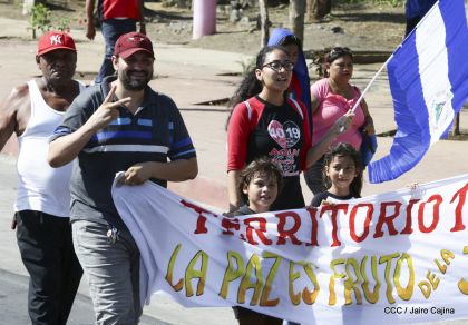 Caminata ¡Mujeres por la Vida! ¡Aquí Nos Ilumina un Sol que No Declina!