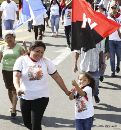 Caminata ¡Mujeres por la Vida! ¡Aquí Nos Ilumina un Sol que No Declina!