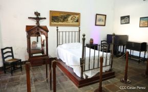 Nicaragua conmemora el 104 aniversario del tránsito a la inmortalidad de Rubén Darío