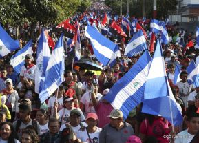 “Nicaragua Te Soñamos Grande”… “Mujeres por la Vida!”