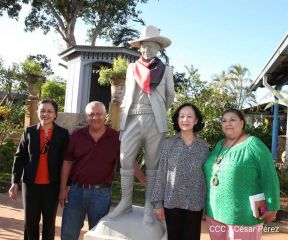 Visita de la Delegación de alto nivel de Vietnam