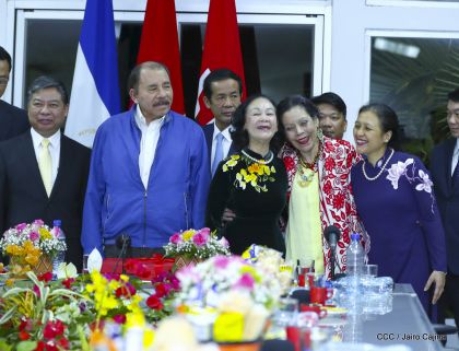 Hermandad y compañerismo en reunión del presidente Daniel  Ortega y vicepresidenta Rosario Murillo con delegación de alto nivel de Vietnam