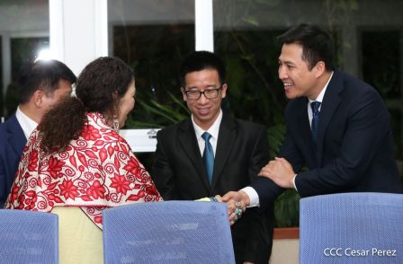 Hermandad y compañerismo en reunión del presidente Daniel  Ortega y vicepresidenta Rosario Murillo con delegación de alto nivel de Vietnam