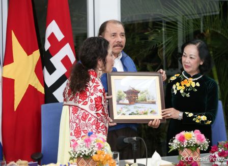 Hermandad y compañerismo en reunión del presidente Daniel  Ortega y vicepresidenta Rosario Murillo con delegación de alto nivel de Vietnam